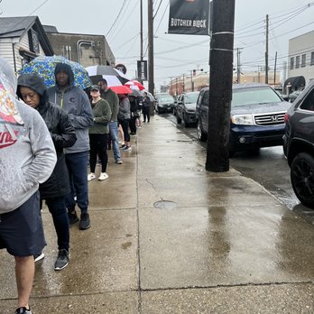 Big Nita's Cheesecakes - The line is worth the wait! - Pop-up Shops Near Me - Louisville, Kentucky