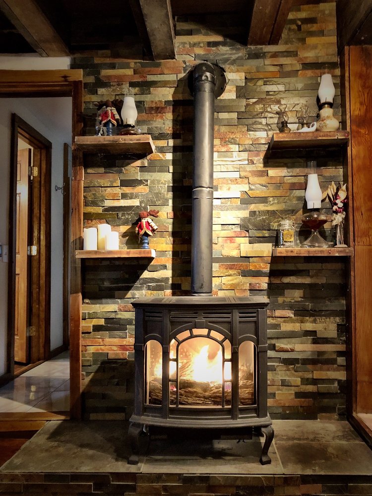 FERRYLAND COTTAGE RENTALS 7317 Sprongs Bluff, Sodus, New York