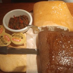 Divolio Ristorante - Home made bread with garlic butter