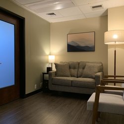 Insight Northwest Counseling - Office lobby