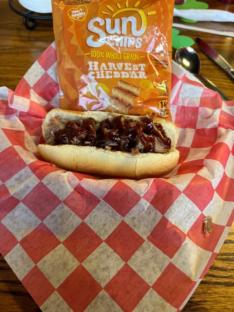 Zeekey'z Pork in a Boat