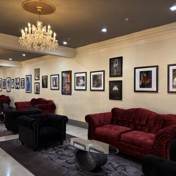 Americus Hotel - Second floor gallery. - Hotels Near Me - Allentown, Pennsylvania