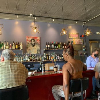 The Fly Trap - people sitting at a bar - Diners Near Me - Ferndale, Michigan The Fly Trap - people sitting at a bar - Diners Near Me - Ferndale, Michigan