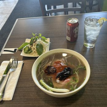 Pho Society - Rare beef pho - Vietnamese Near Me - Discovery Bay, California