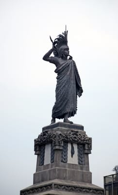 Monument to Cuauhtémoc by null