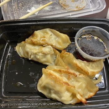Kusshi - Pork Gyoza (6pc) - Sushi Bars Near Me - Vienna, Virginia Kusshi - Pork Gyoza (6pc) - Sushi Bars Near Me - Vienna, Virginia