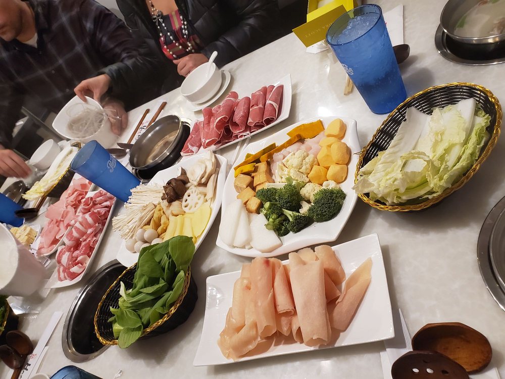 MR POT HOT POT 19 Photos & 24 Reviews Hot Pot 2550 E 3rd St