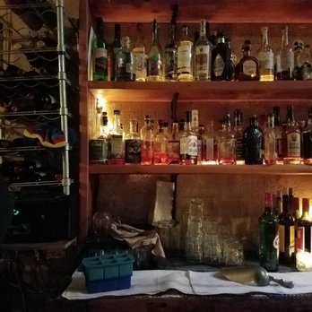 The Hole In the Wall - Pubs Near Me - Toronto, Ontario The Hole In the Wall - Pubs Near Me - Toronto, Ontario