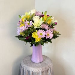 Ace Flowers - Make every corner more colorful with our arrangements.