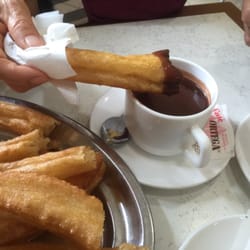 Churreria Avenida 74 - El chocolate podria haber sido un poco mas espesa