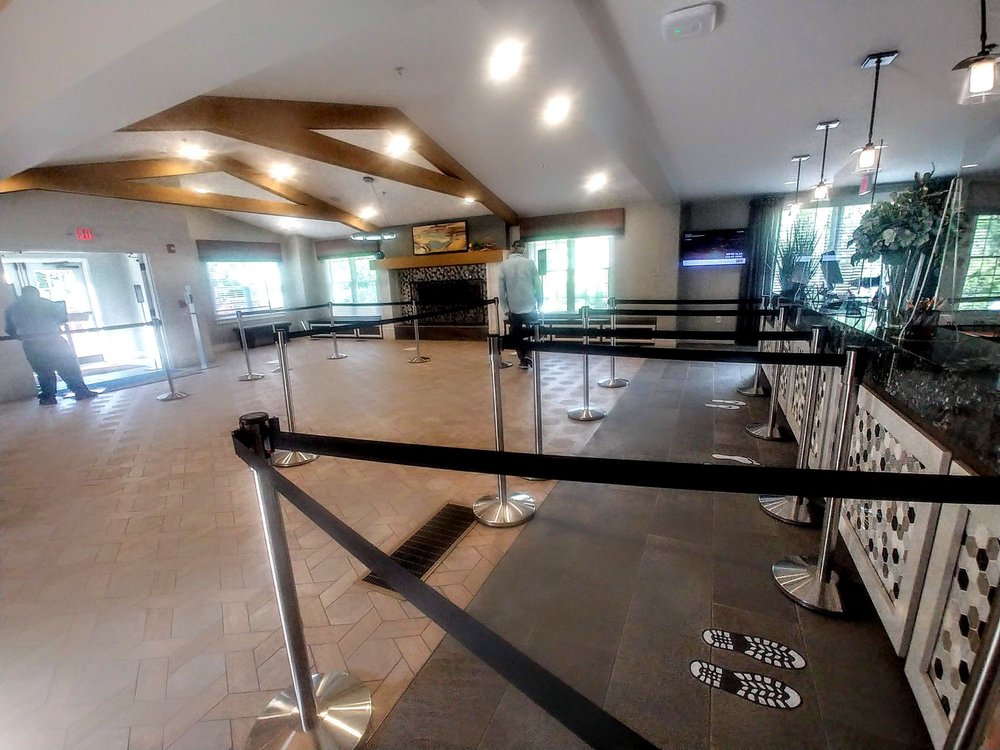 HOLIDAY INN CLUB VACATIONS OAK N SPRUCE RESORT SOUTH LEE 99 Photos