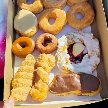 Long's Bakery - Donuts Near Me - Indianapolis, Indiana Long's Bakery - Donuts Near Me - Indianapolis, Indiana