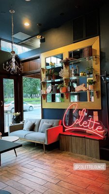 Colette Lounge by null