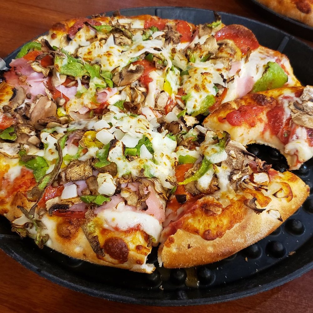 Barro's Pizza - Pizza Near Me - San Tan Valley, Arizona