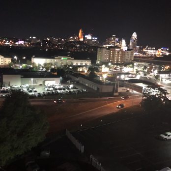 Radisson Hotel Cincinnati Riverfront - Balcony - Hotels Near Me - Covington, Kentucky