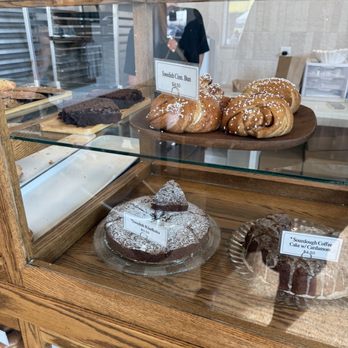 Lindstrom Bakery - Bakeries Near Me - Lindstrom, Minnesota