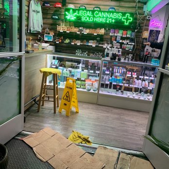 Venice Kush - Entrance to store - Cannabis Dispensaries Near Me - Los Angeles, California