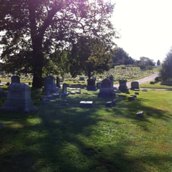 Cedar Hill Cemetery