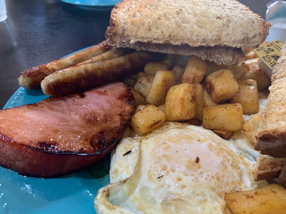 RIVERS EDGE MOTEL & PIZZA Updated September 2024 2166 Medway Rd