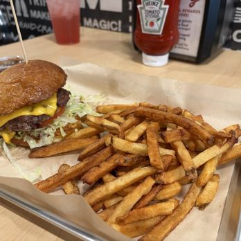 MOOYAH Burgers, Fries & Shakes - Burgers Near Me - Irvine, California
