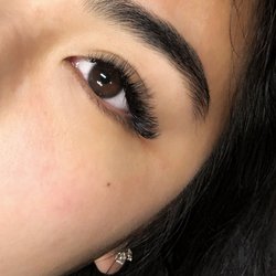 Contrast Lash Studio