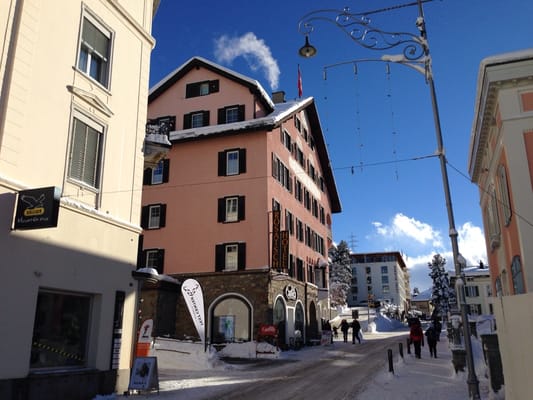 Hotel Restaurant Rosatsch by null