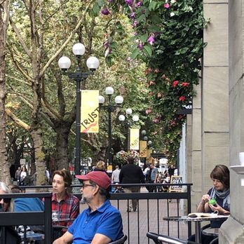 Caffè Umbria - Coffee & Tea Near Me - Seattle, Washington