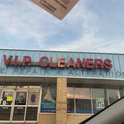 V.I.P. Cleaners - Store front
