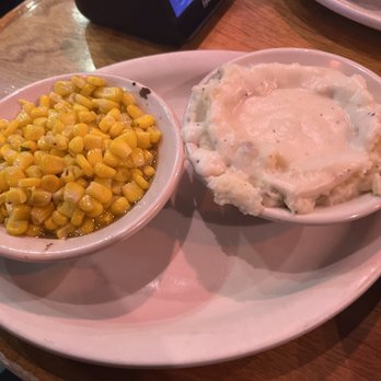 Texas Roadhouse - Buttered Corn with Mashed Potatoes and white gravy. Very good. - Steakhouses Near Me - O'Fallon, Missouri Texas Roadhouse - Buttered Corn with Mashed Potatoes and white gravy. Very good. - Steakhouses Near Me - O'Fallon, Missouri