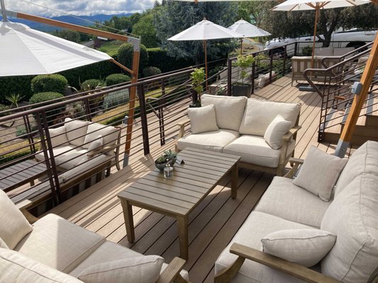 Weisinger Family Winery by null