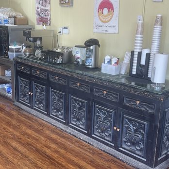 Downtown Donuts - Coffee - Coffee & Tea Near Me - Alvord, Texas