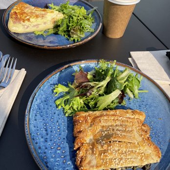 Soul Grind Coffee Roasters - Lorraine Quiche and Spinach & Mushroom Strudel - Coffee & Tea Near Me - Pacifica, California Soul Grind Coffee Roasters - Lorraine Quiche and Spinach & Mushroom Strudel - Coffee & Tea Near Me - Pacifica, California