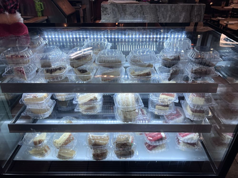 Verona Italian Restaurant Logo