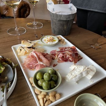Tasting House - Italian charcuterie - Wine Bars Near Me - Los Gatos, California