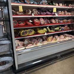 H-E-B - Meat is love