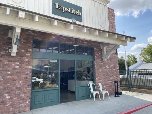 TOPSTITCH - Updated January 2025 - 10 Reviews - 3130 E Thousand Oaks