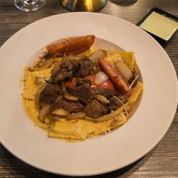 Ceviche Arigato - Ravioli Lomo Saltado