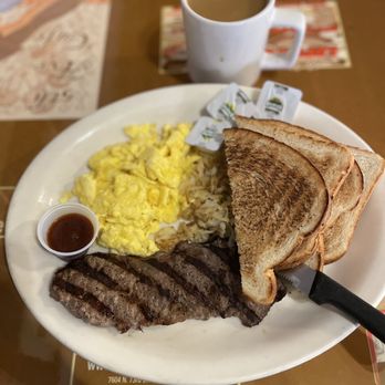 5th Avenue Cafe - Steak & Eggs - Breakfast & Brunch Near Me - Phoenix, Arizona