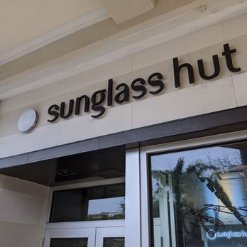 sunglass hut 3rd ave
