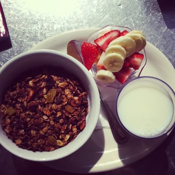 Heirloom Bakery - Granola with non-fat milk and fruit. $6.95 - Bakeries Near Me - South Pasadena, California