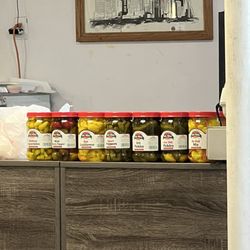 Frank's New York Style Deli - Collection of pickles & types
