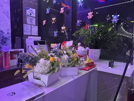 KPOT Korean BBQ & Hot Pot by null