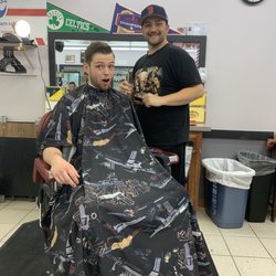 Dom's Classico Barber Shop - Come see Anthony for a fresh cut! His skin fades are phenomenal!