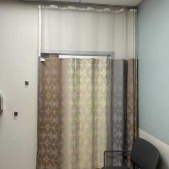 Cash's Drapery - Cubicle curtain and track for a medical setting. - Shades & Blinds Near Me - Portland, Oregon Cash's Drapery - Cubicle curtain and track for a medical setting. - Shades & Blinds Near Me - Portland, Oregon
