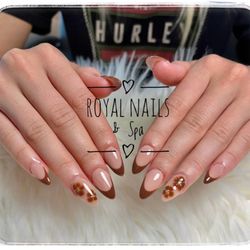 Royal Nails & Spa