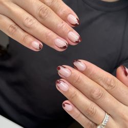 BeobeeNails