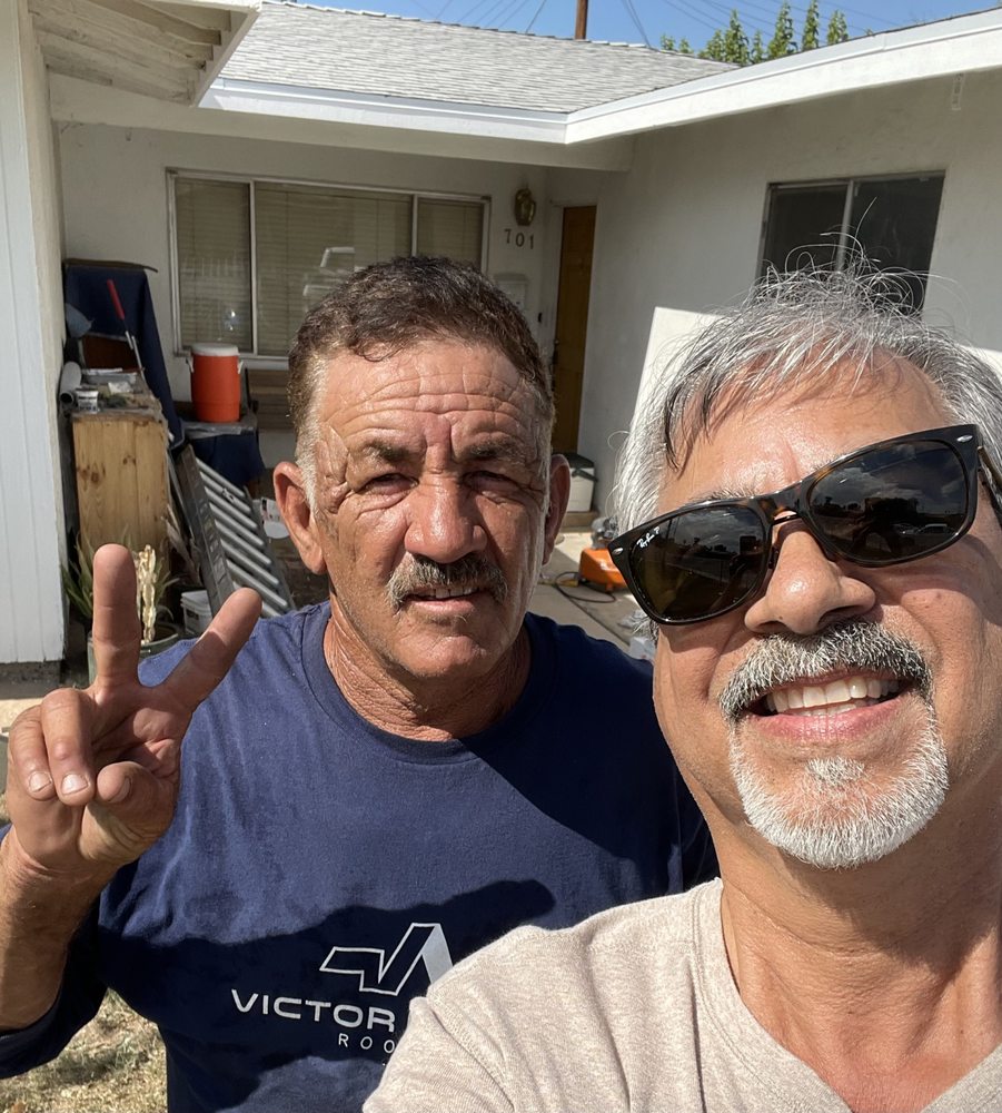 Slide of Victor Lozano Roofing