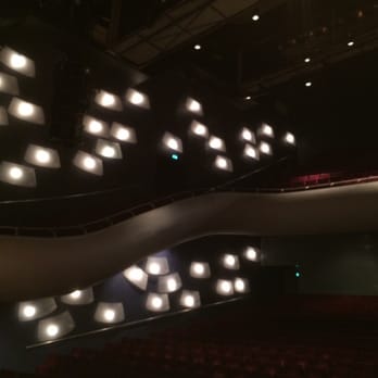 Stadsschouwburg De Harmonie - Aegonzaal - Restaurants Near Me - Leeuwarden, FR