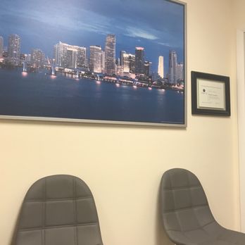 Spine Miami - Sitting area - Chiropractors Near Me - Palmetto Bay, Florida Spine Miami - Sitting area - Chiropractors Near Me - Palmetto Bay, Florida
