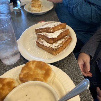 Duck's Diner - French toast - Diners Near Me - Orange Beach, Alabama Duck's Diner - French toast - Diners Near Me - Orange Beach, Alabama